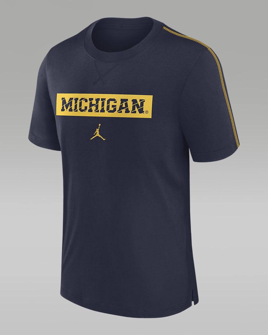 Michigan Wolverines Sideline Player Men s Jordan Dri FIT College T Shirt